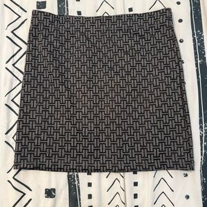 Forever21 Black and Gray Patterned Skirt